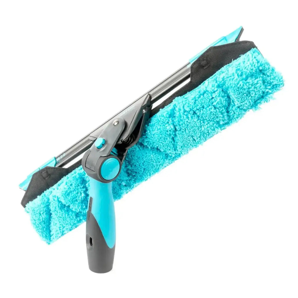 Moerman fliQ premium wischerbezug aus türkisfarbenem mikrofasermaterial mit schwarzen akzenten und ergonomischem griff