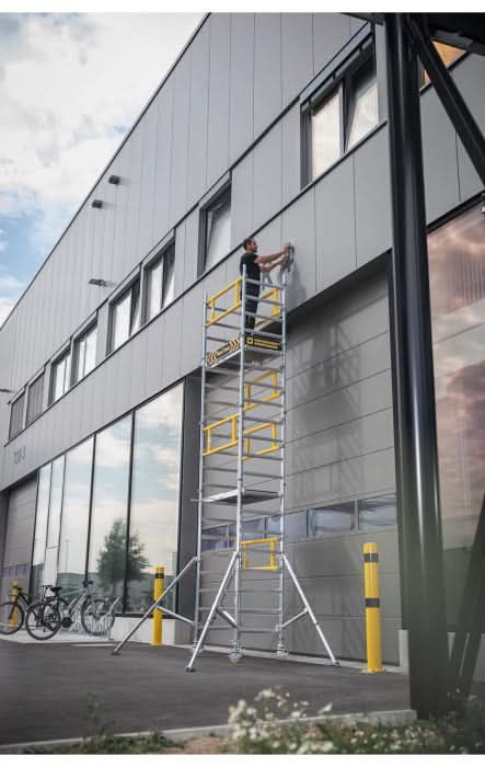 Munk flexxtower ein-personen-gerüst mobile aluminiumleiter silber und gelb mit arbeitsplattform für hocharbeiten