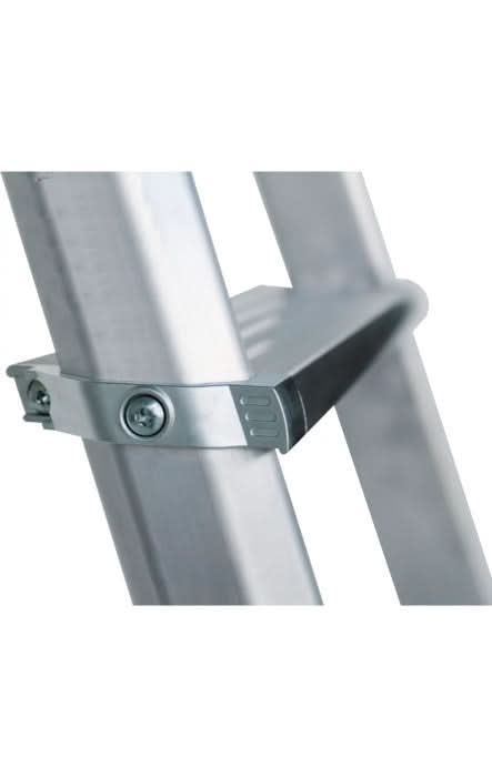 Silberner aluminiumleiter sicherheitsbügel mit strukturierter griffoberfläche und schraubbefestigung für munk ml stufen-stehleiter beidseitig begehbar