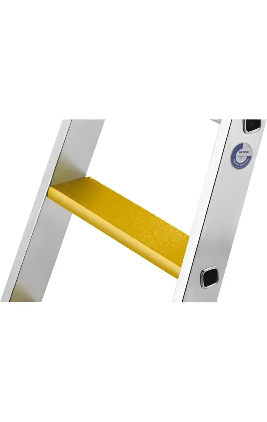 Silberne aluminiumleiter mit gelber geriffelter trittauflage MUNK trittauflage clip-step R13 gelb