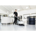 Nilfisk Scheuersaugmaschine SC351 komplett.