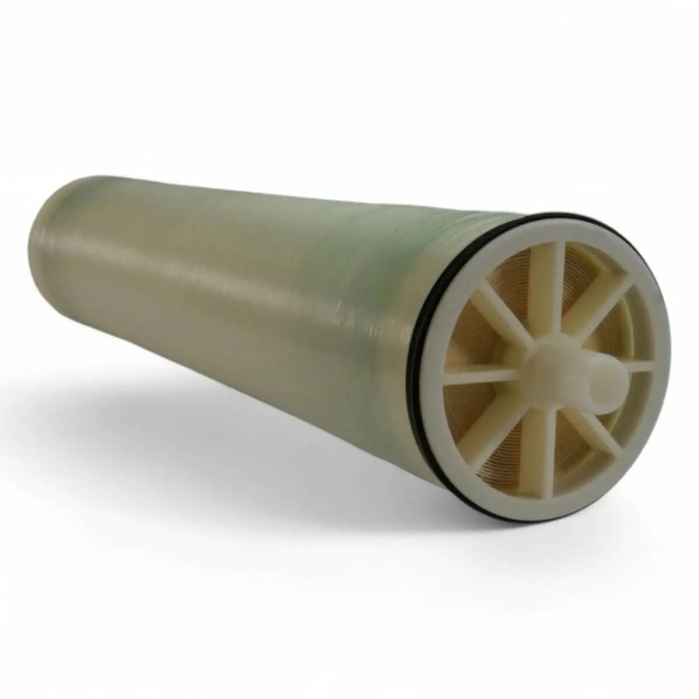 Beige zylindrisches osmobill membranelelement für nano system mit geripptem endkappen und schwarzem dichtungsring