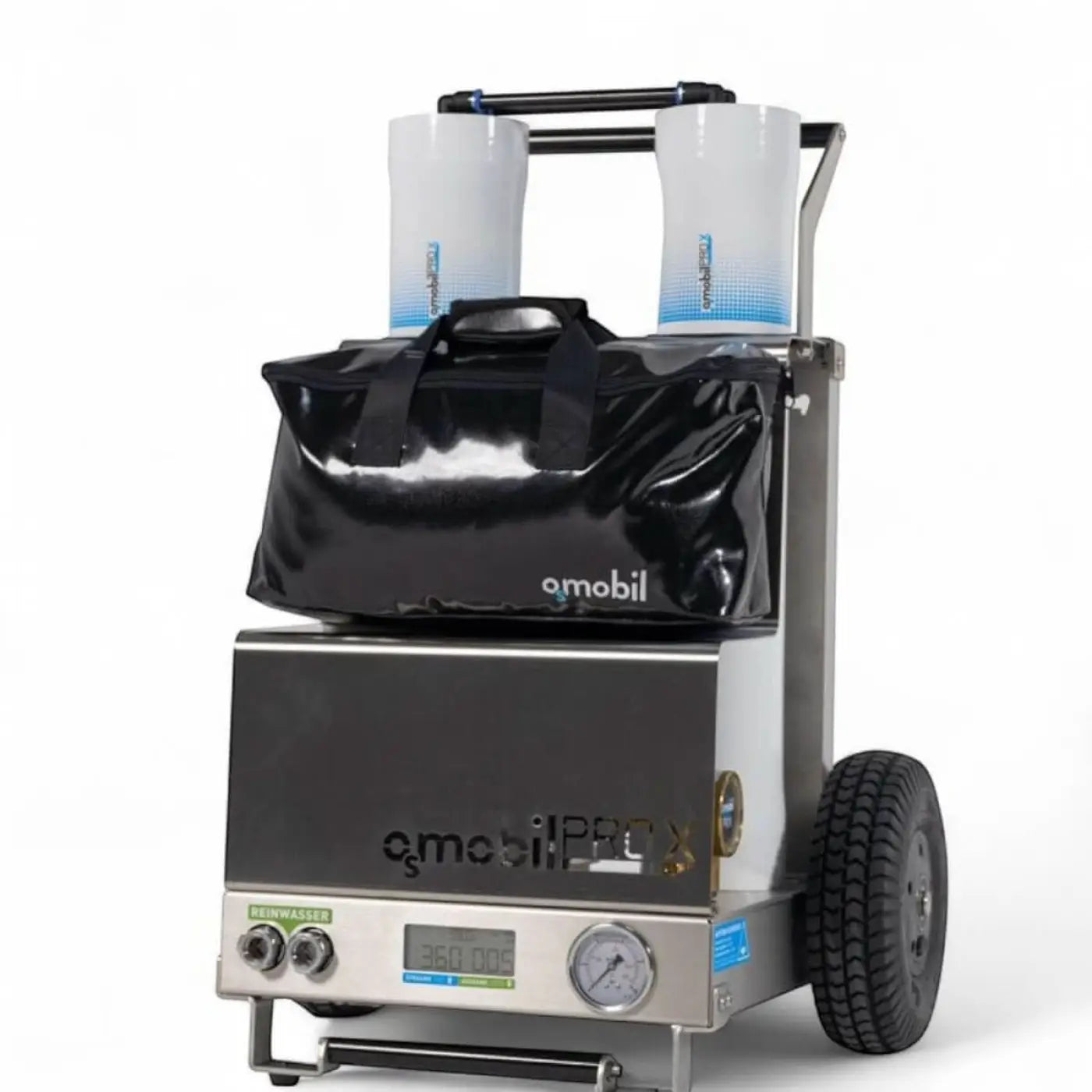 Silber-schwarze mobile wasserfilteranlage osmobil pro x mit zwei weißen zylindrischen filtern für glas pv und fassadenreinigung