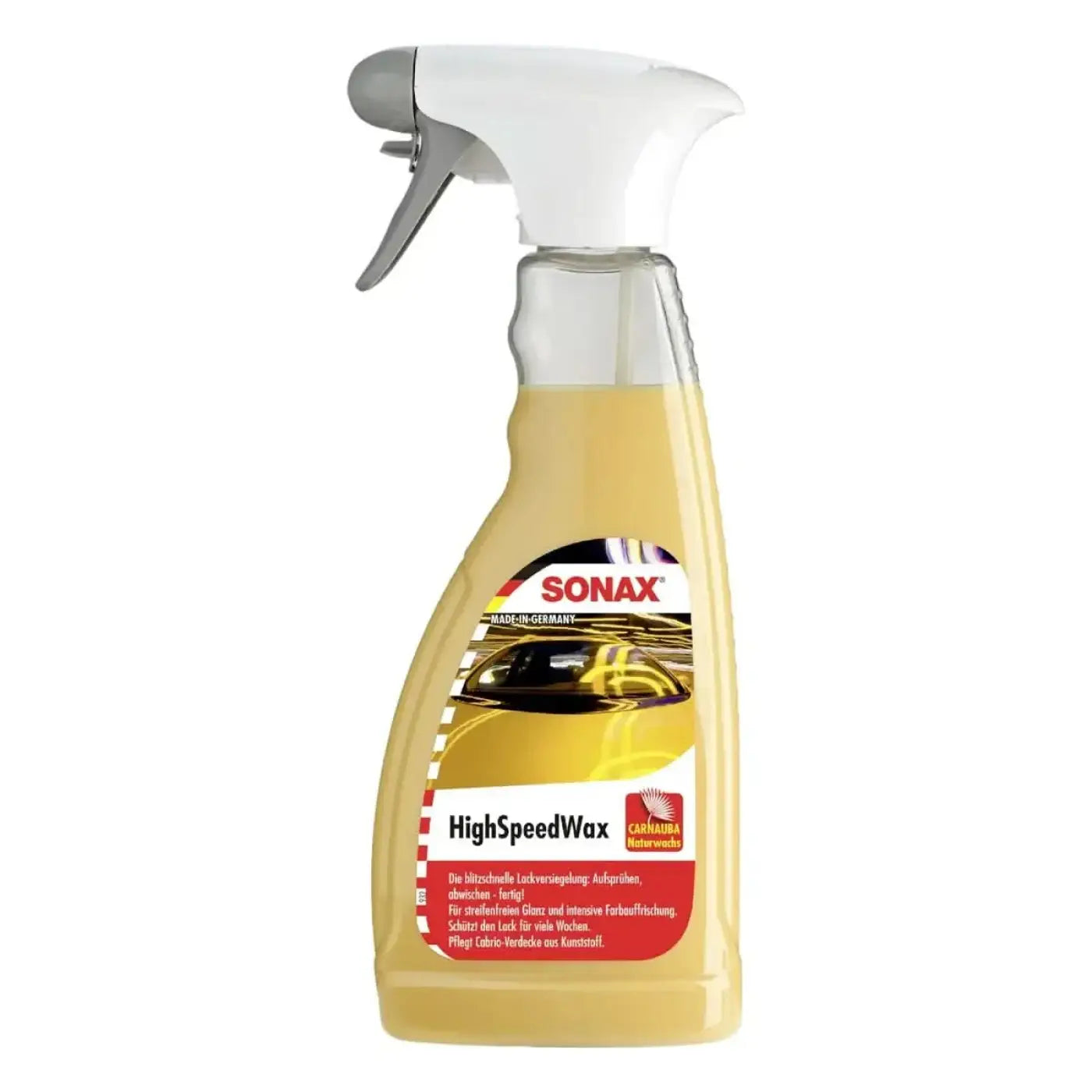 Ein transparenter sprayflasche mit goldgelber flüssigkeit und weiß-grauem sprühkopf mit sonax highspeedwax etikett